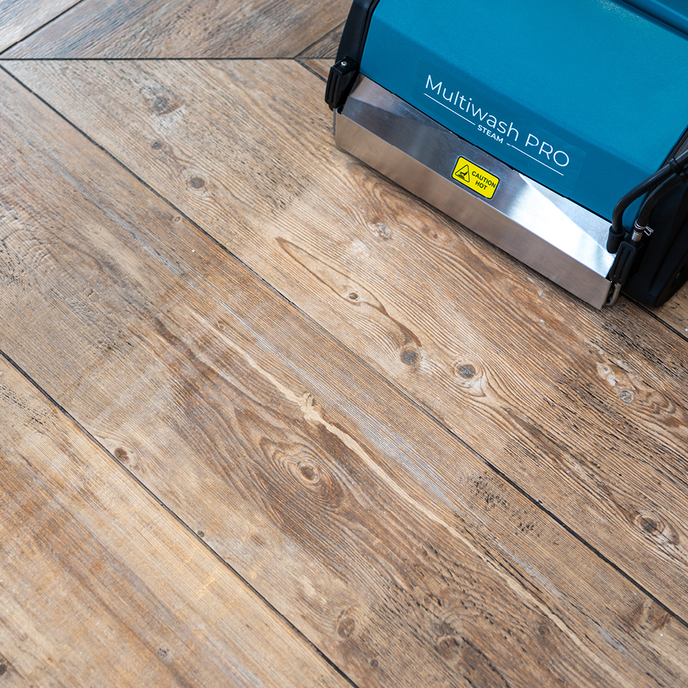 Truvox Multiwash PRO340 Steam Scrubber Drier