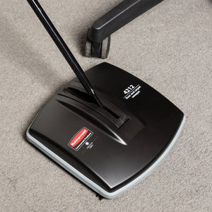Floor & Carpet Mechanical Sweeper 16.5cm - FG421288BLA - CA035 | Rubbermaid Dual‑Surface Manual Sweeper