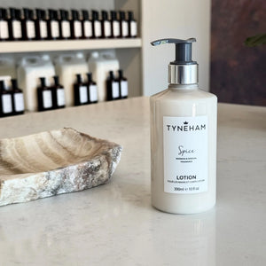 Tyneham Spice Hand & BodyLotion 300ml SL300
