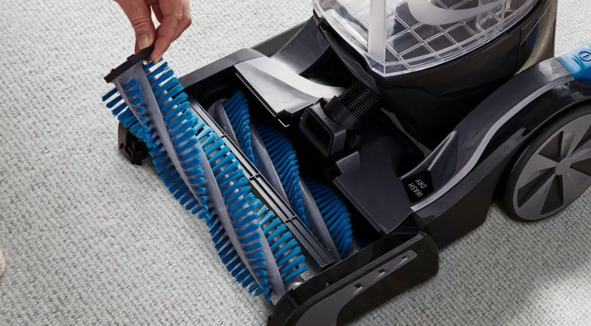 Vax Platinum SmartWash Carpet Cleaner – showing the removable brush component for cleaning.